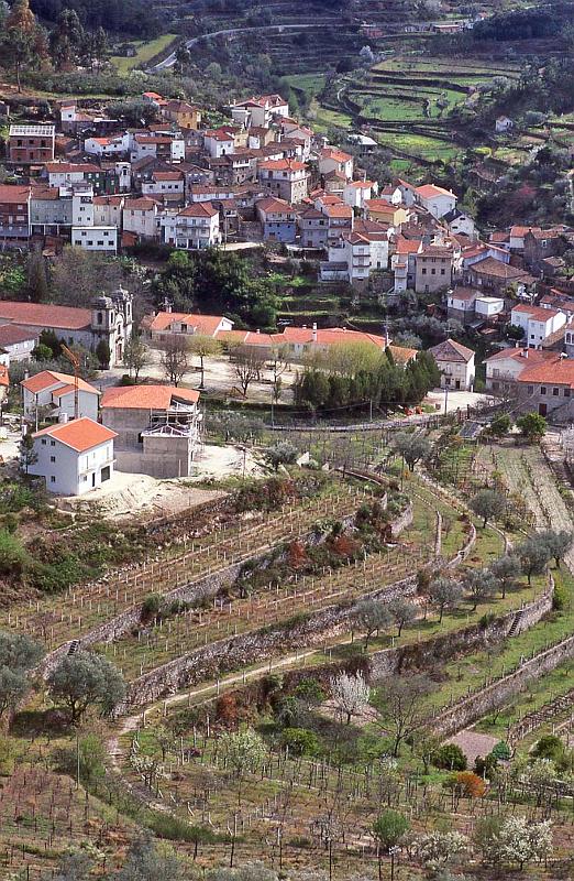 WT 2200 305-04 Portugal.jpg